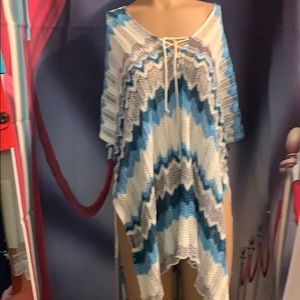 New One Size crochet poncho or swimsuit coverup